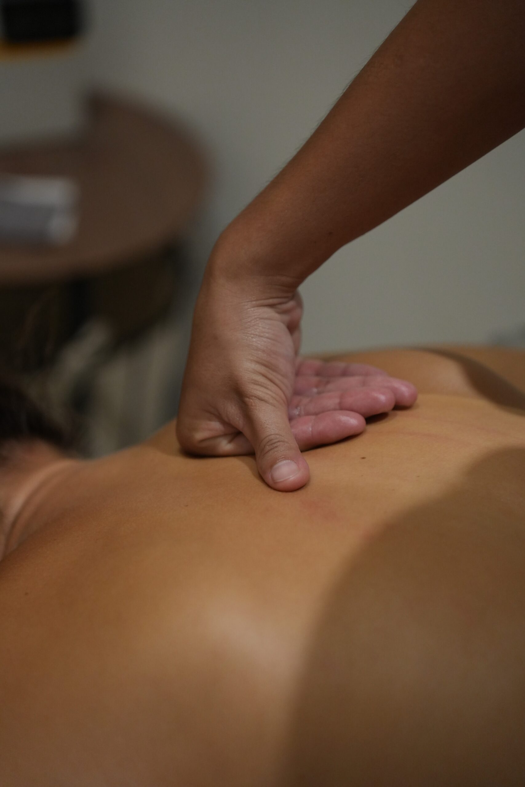 Lymphatic Drainage Massage After Flying: The Bali Arrival Reset You Actually Need